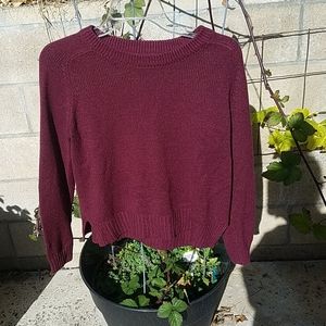 Long sleeve knit top